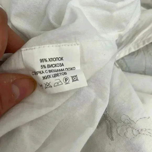 [42]Zarina White Embroidered Sleeveless Pull  Over Mid Dress with Side zipper - Picture 9 of 14